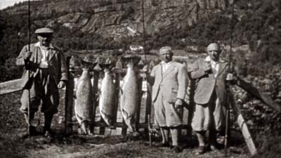 C:\Users\Samsung\Documents\Fishing\Articles - photos\Yesteryears Salmon 1.jpg